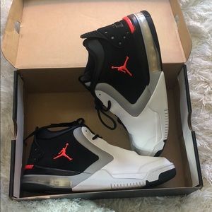 💥SOLD💥 Jordan Big Fund Sz 11.5